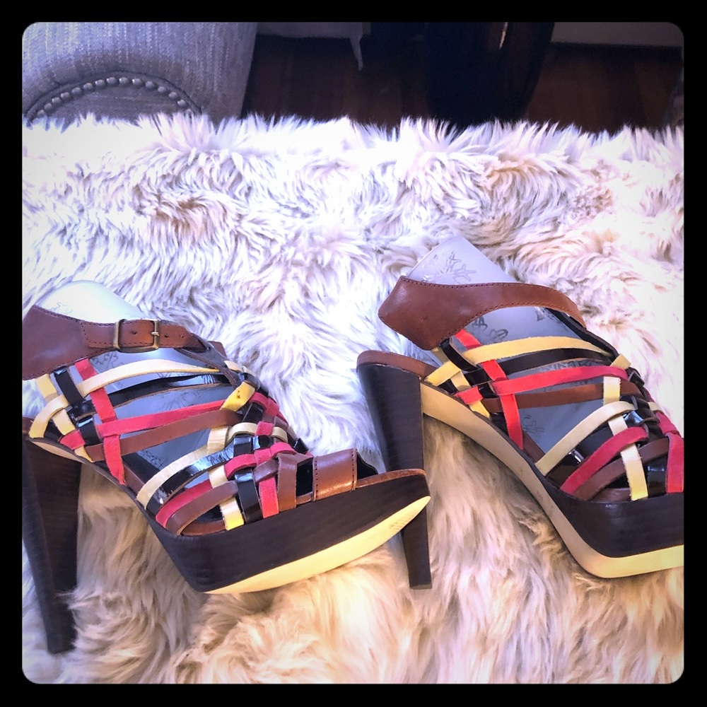 Strappy real leather colorful heels